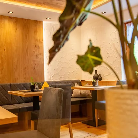 Gaestehaus Julia Penzion Ischgl