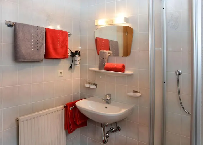 Gaestehaus Julia 伊施格尔